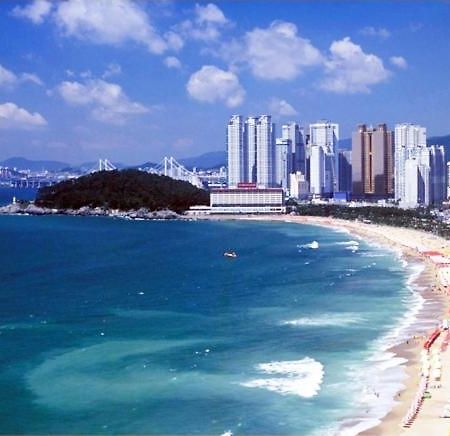Hotel Hyggelig Busan Bagian luar foto