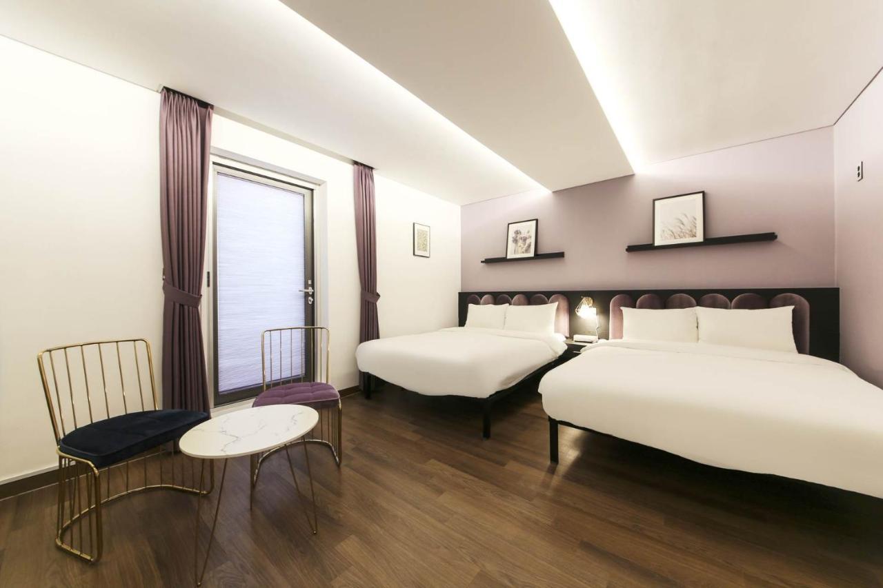 Hotel Hyggelig Busan Bagian luar foto
