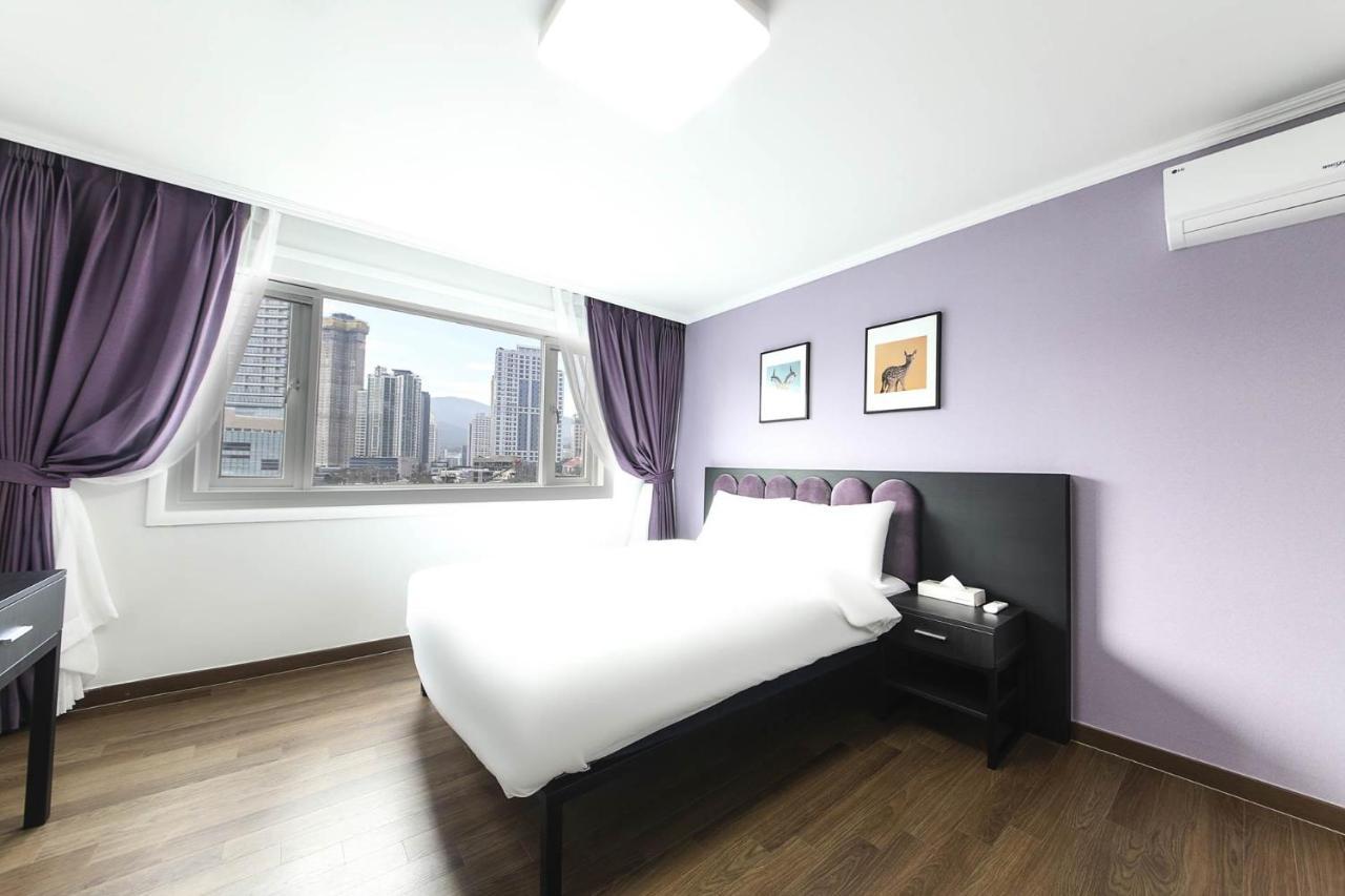 Hotel Hyggelig Busan Bagian luar foto