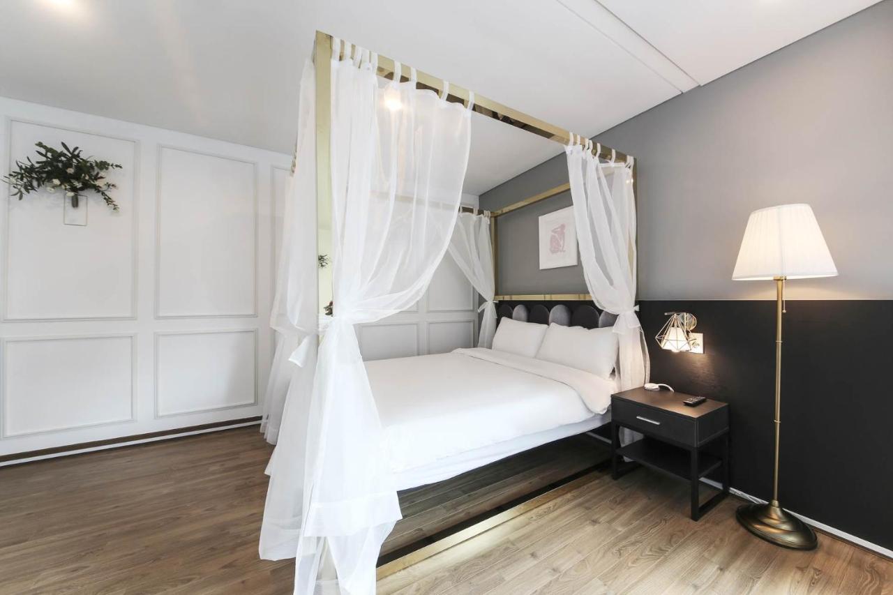 Hotel Hyggelig Busan Bagian luar foto